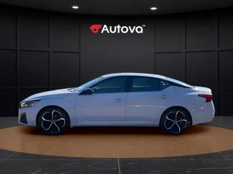 Photos of 2024 Nissan Altima 2.5 SR for sale in Forest, VA at Autova - Forest
