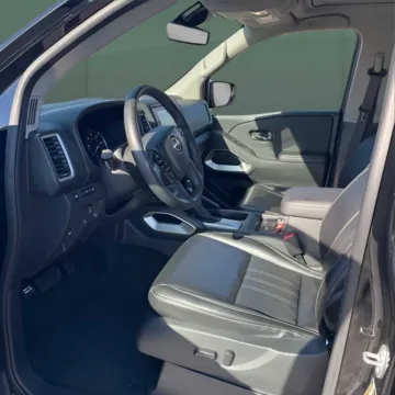 More photos of 2024 Nissan Frontier SL at Autova - Forest, VA