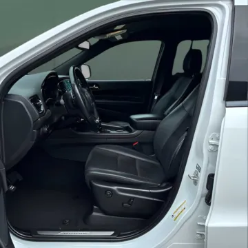 More photos of 2022 Dodge Durango R/T at Autova - Forest, VA