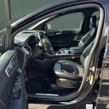 More photos of 2023 Ford Edge ST-Line at Autova - Forest, VA