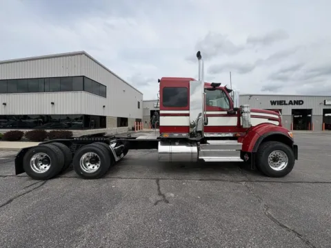 More photos of 2027 International HX Series 520 at Wieland Truck & Trailer - Saginaw, MI