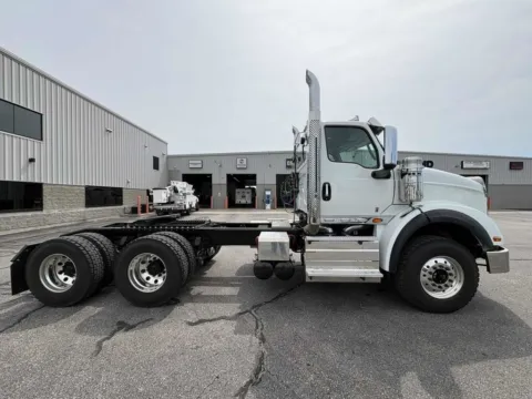 More photos of 2027 International HX Series 620 at Wieland Truck & Trailer - Saginaw, MI