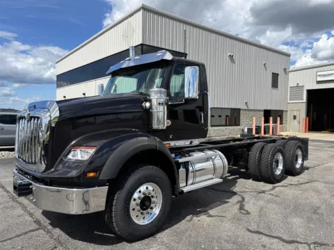 Black 2027 International HX Series 620 for sale in Saginaw, MI