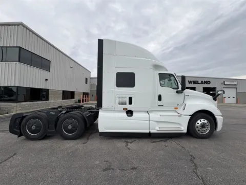 More photos of 2027 International LT Series 625 at Wieland Truck & Trailer - Saginaw, MI