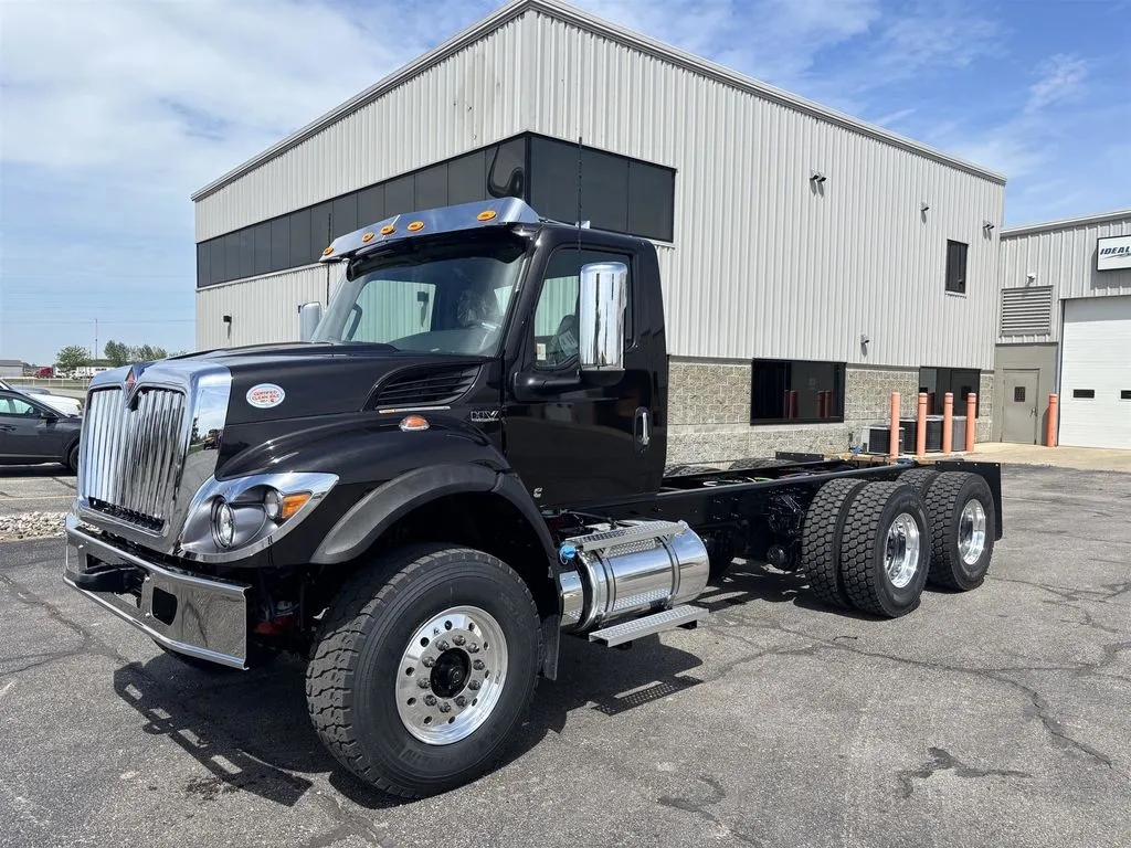 Black 2027 International HV Series 607 for sale in Saginaw, MI