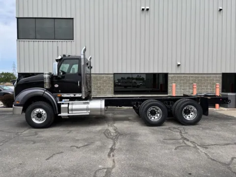 More photos of 2027 International HX Series 620 at Wieland Truck & Trailer - Saginaw, MI