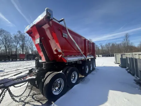 Photos of 2026 E-PAK HYBRID TRIPLE TEN for sale in Saginaw, MI at Wieland Truck & Trailer - Saginaw