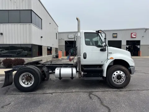 More photos of 2019 International MV Series 607 at Wieland Truck & Trailer - Saginaw, MI
