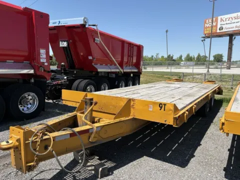 More photos of 1989 Trail King TK-20 at Wieland Truck & Trailer - Saginaw, MI