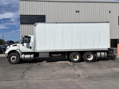 More photos of 2012 International DuraStar 4400 at Wieland Truck & Trailer - Saginaw, MI