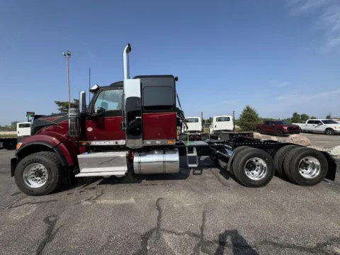 More photos of 2027 International HX520 at Wieland Truck & Trailer - Saginaw, MI