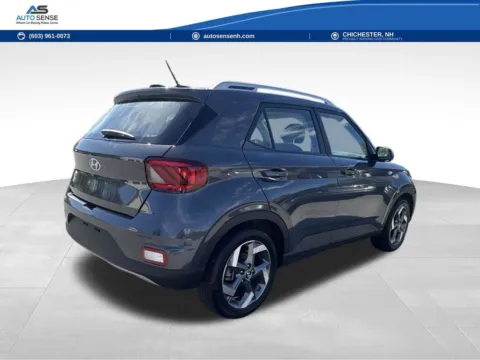 More photos of 2025 Hyundai Venue SEL at Auto Sense North, NH