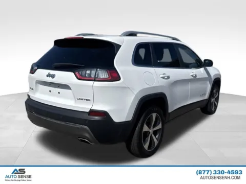 More photos of 2019 Jeep Cherokee Limited at Auto Sense North, NH