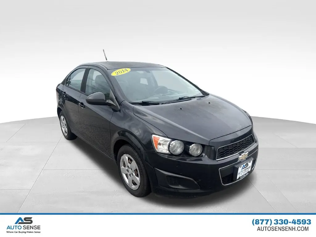 2014 Chevrolet Sonic LS - Photo 9