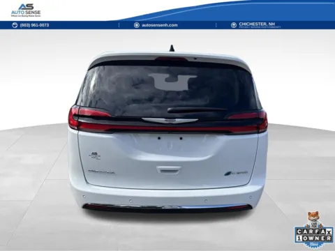 More photos of 2023 Chrysler Pacifica Hybrid Touring L at Auto Sense North, NH