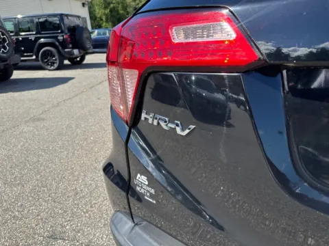More photos of 2018 Honda HR-V EX-L at Auto Sense North, NH