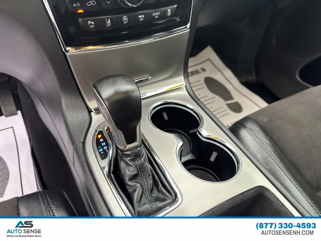 2021 Jeep Grand Cherokee Laredo X - Photo 24