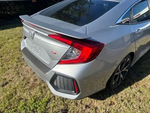 More photos of 2017 Honda Civic Si at Auto Sense North, NH