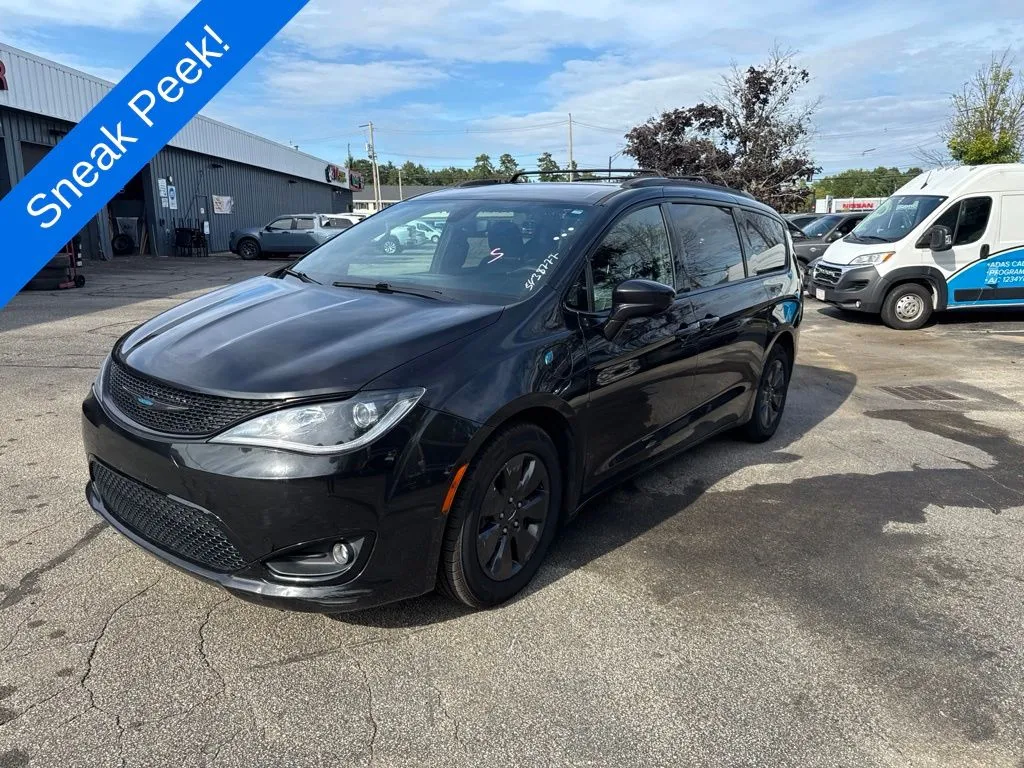Black 2020 Chrysler Pacifica Hybrid Touring L for sale in Chichester, NH
