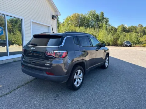 More photos of 2018 Jeep Compass Latitude at Auto Sense North, NH