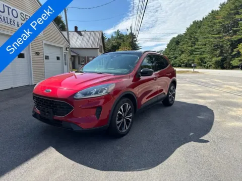 Red 2022 Ford Escape SE for sale in Chichester, NH
