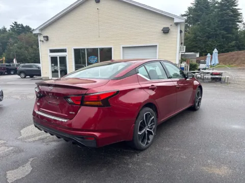 More photos of 2023 Nissan Altima 2.5 SR at Auto Sense North, NH