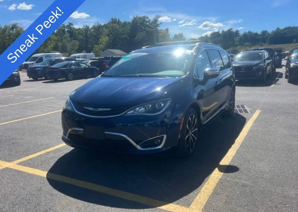 Blue 2018 Chrysler Pacifica Hybrid Limited for sale in Chichester, NH