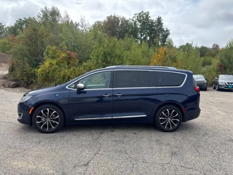 Photos of 2018 Chrysler Pacifica Hybrid Limited for sale in Chichester, NH at Auto Sense North