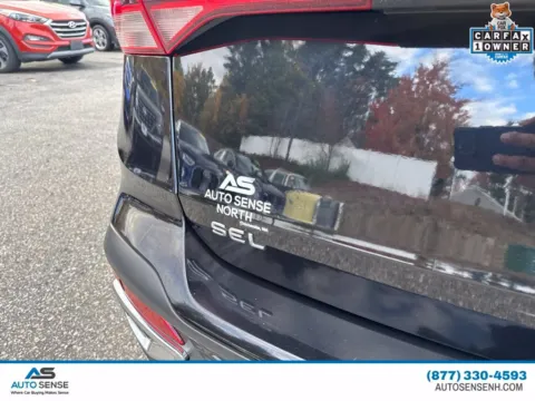 More photos of 2023 Volkswagen Taos 1.5T SEL at Auto Sense North, NH