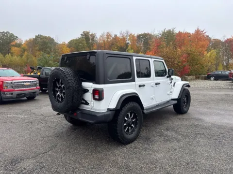 More photos of 2020 Jeep Wrangler Unlimited Sahara at Auto Sense North, NH