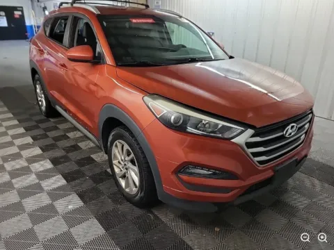 More photos of 2017 Hyundai Tucson SE at Auto Sense North, NH