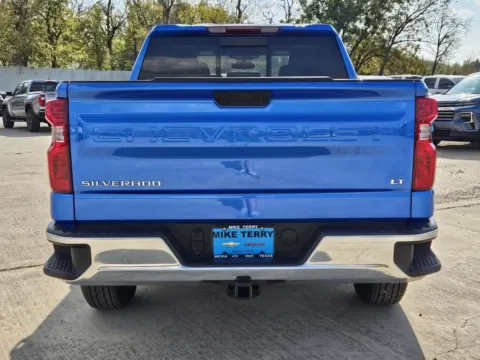 More photos of 2025 Chevrolet Silverado 1500 LT at Mike Terry Chevrolet GMC Mexia, TX