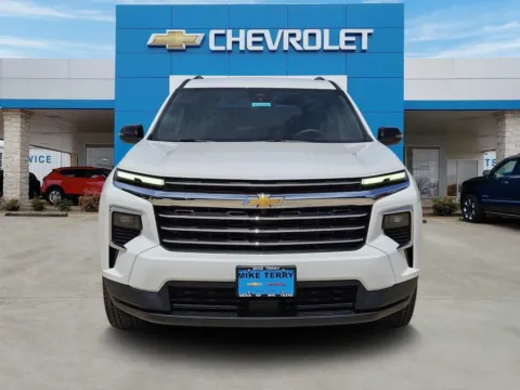 Photos of 2027 Chevrolet Traverse LT for sale in Mexia, TX at Mike Terry Chevrolet GMC Mexia