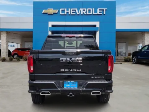More photos of 2026 GMC Sierra 1500 Denali Ultimate at Mike Terry Chevrolet GMC Mexia, TX