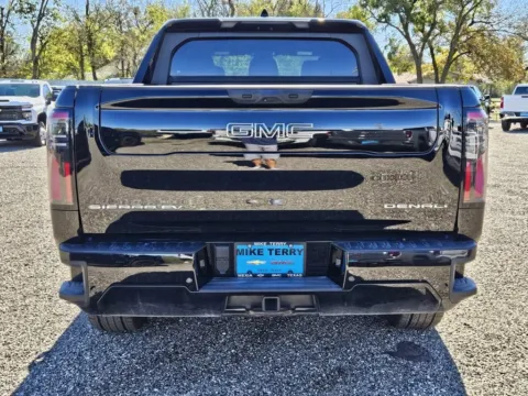 More photos of 2025 GMC Sierra EV Extended Range Denali at Mike Terry Chevrolet GMC Mexia, TX