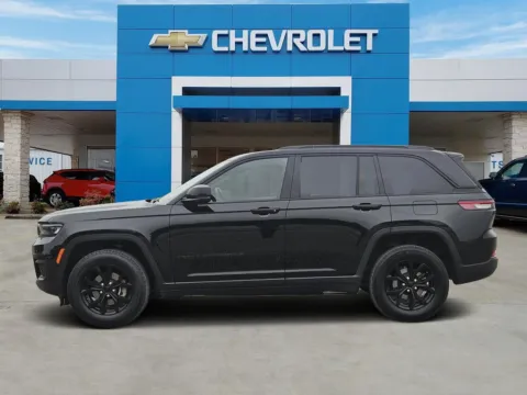 Another view of 2024 Jeep Grand Cherokee Altitude for sale in Mexia, TX at Mike Terry Chevrolet GMC Mexia