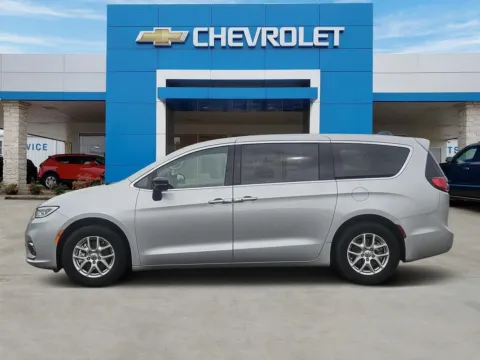 Another view of 2024 Chrysler Pacifica Touring L for sale in Mexia, TX at Mike Terry Chevrolet GMC Mexia