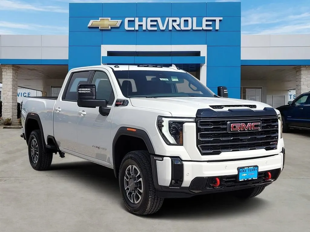 Unknown 2026 GMC Sierra 2500 HD AT4 for sale in Mexia, TX