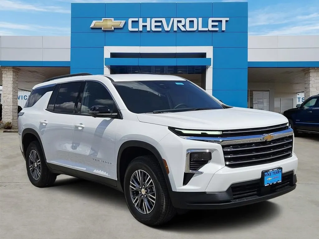 Unknown 2027 Chevrolet Traverse LT for sale in Mexia, TX