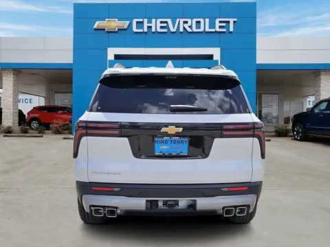 More photos of 2027 Chevrolet Traverse LT at Mike Terry Chevrolet GMC Mexia, TX