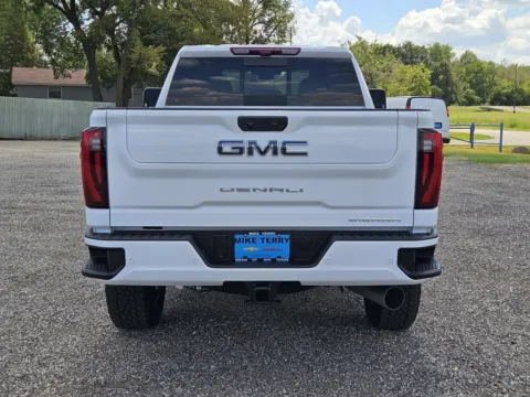 More photos of 2026 GMC Sierra 2500 HD Denali Ultimate at Mike Terry Chevrolet GMC Mexia, TX
