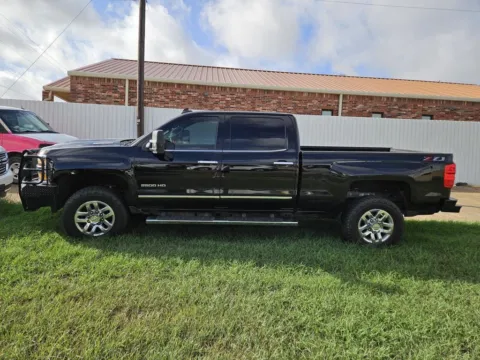 More photos of 2019 Chevrolet Silverado 2500 HD LTZ at Mike Terry Chevrolet GMC Mexia, TX