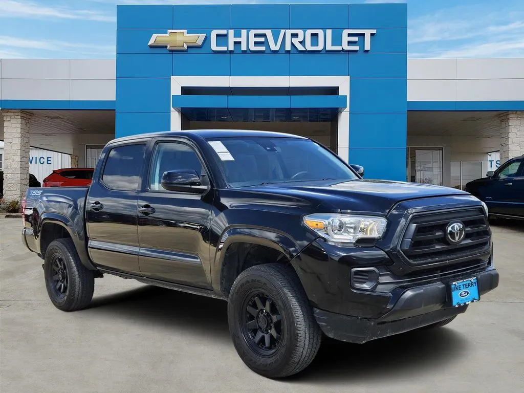 Black 2023 Toyota Tacoma SR for sale in Mexia, TX