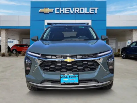 Photos of 2026 Chevrolet Trax LT for sale in Mexia, TX at Mike Terry Chevrolet GMC Mexia