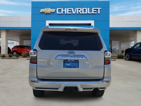More photos of 2017 Toyota 4Runner Limited at Mike Terry Chevrolet GMC Mexia, TX