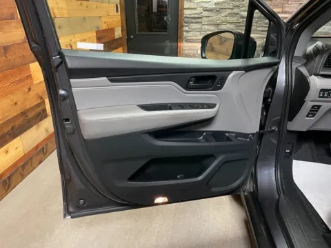 More photos of 2018 Honda Odyssey EX-L at Kurt Johnson Auto Sales & Service, PA