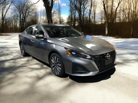 Gray 2024 Nissan Altima 2.5 SV for sale in DuBois, PA