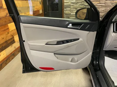 More photos of 2019 Hyundai Tucson SEL at Kurt Johnson Auto Sales & Service, PA