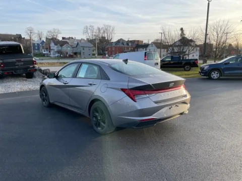More photos of 2022 Hyundai Elantra Hybrid Blue at Kurt Johnson Auto Sales & Service, PA