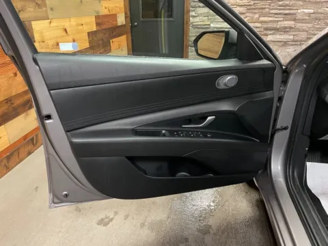 More photos of 2022 Hyundai Elantra Hybrid Blue at Kurt Johnson Auto Sales & Service, PA